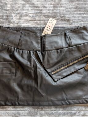 Chase New Design Black Faux Leather Mini Skirt